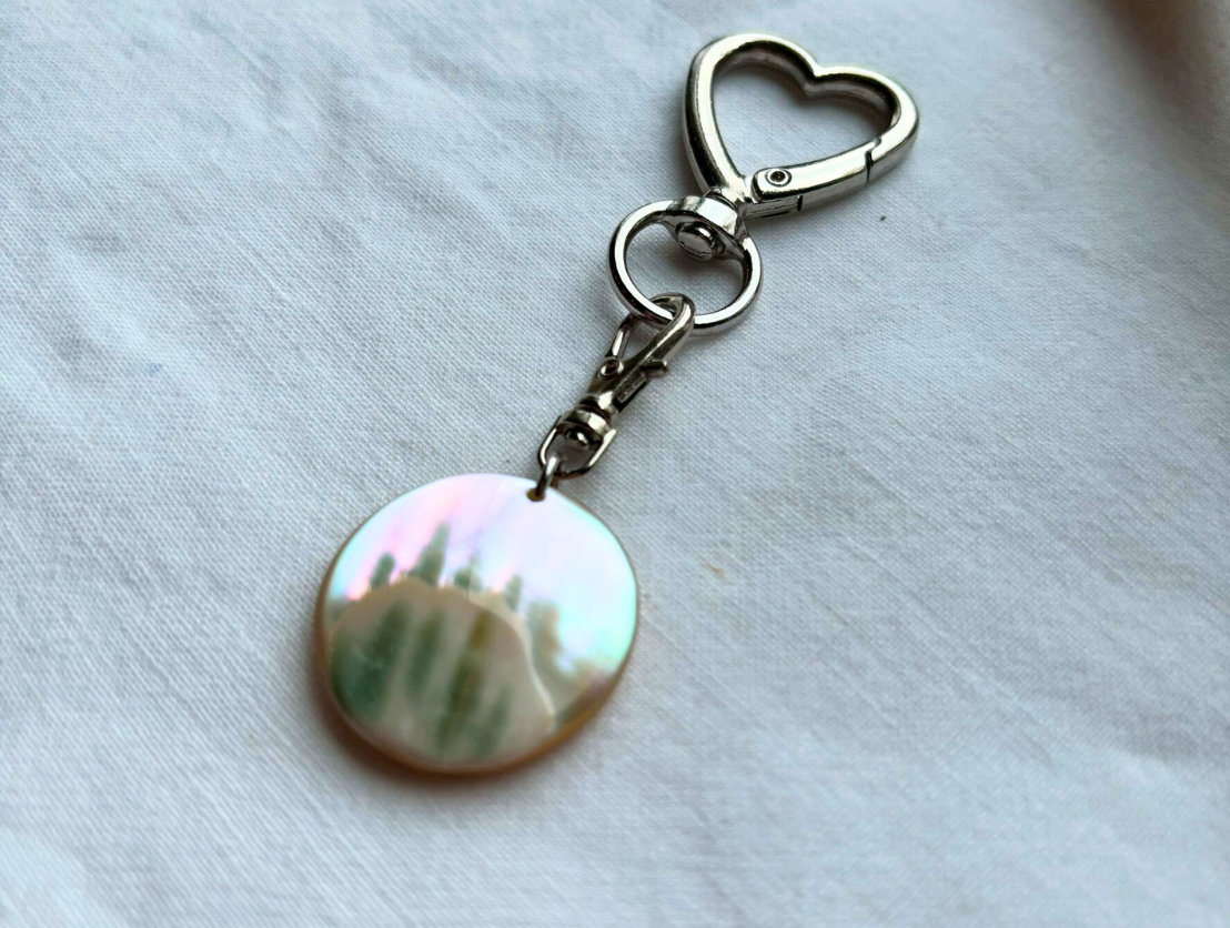 夜光貝アクセサリーキーホルダー作り体験